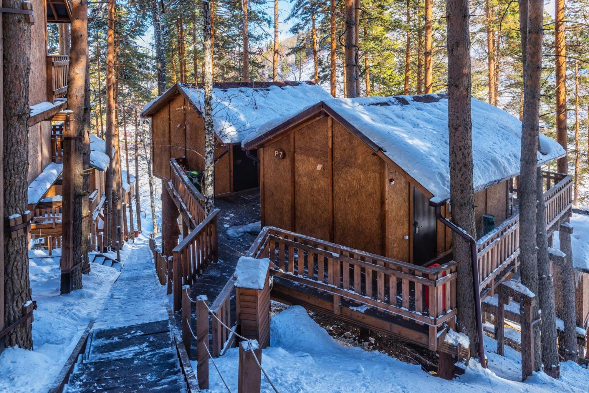 Oi-Qaragai Mountain Resort Besqaynar Esterno foto