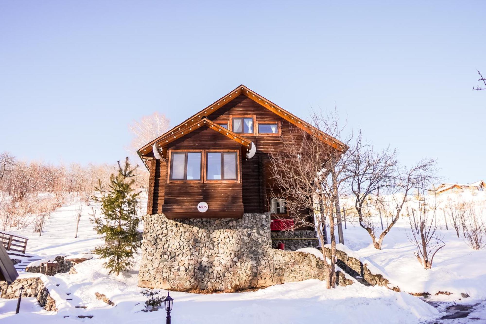 Oi-Qaragai Mountain Resort Besqaynar Esterno foto